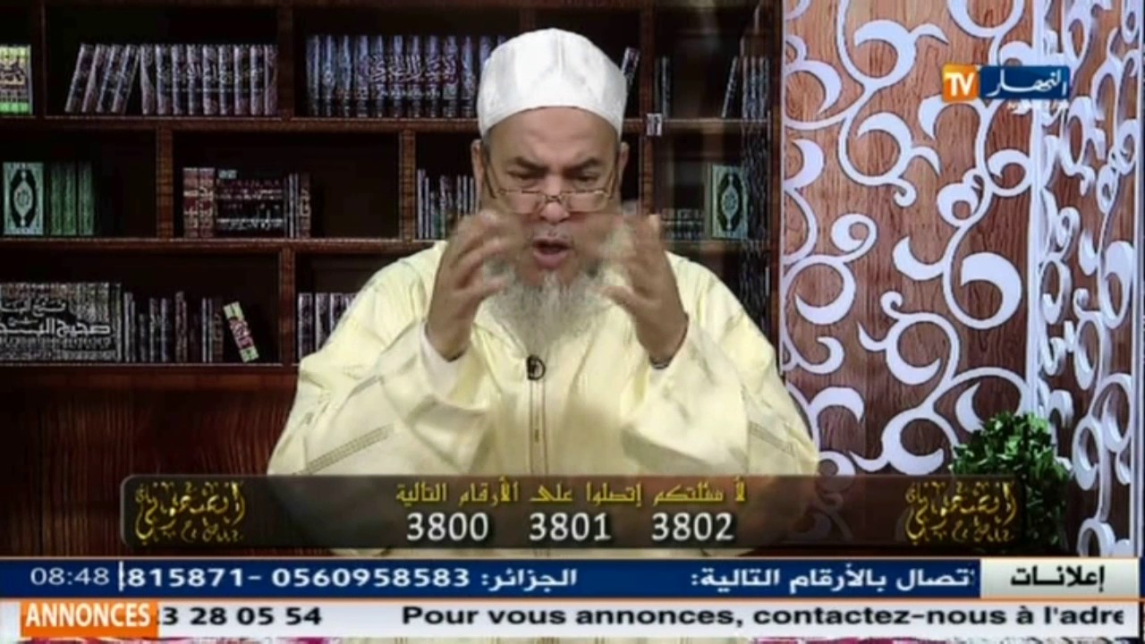 انصحوني/ زوجة خالي عندها 6 أولاد وتغازلني في الهاتف ...ماذا أفعل !! شاهد رد الشيخ شمس الدين