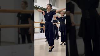 Пируэты от Арины 😍😍😍 #dance #танцы #kavkaz #lezginka #лезгинка #дети #кавказ #грузинскийтанец