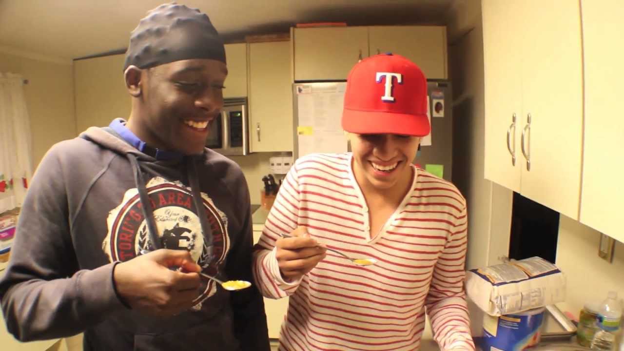 UnXpected CompAny- Completes Cinnamon, Hot Pepper & Ice & Salt Challenge