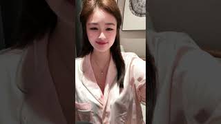 iiiCat🔥Freshman at a Guangdong 211 university, no-makeup livestream~💕07/31/2026 01:48:21🎬