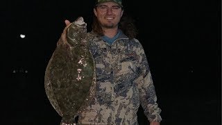 GIGGING GIANT FLOUNDER In Texas! {Catch Clean Cook} Stuffed Flounder
