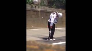 立ったまま寝るガードマン Youtube 立ったまま寝るガードマン Youtube