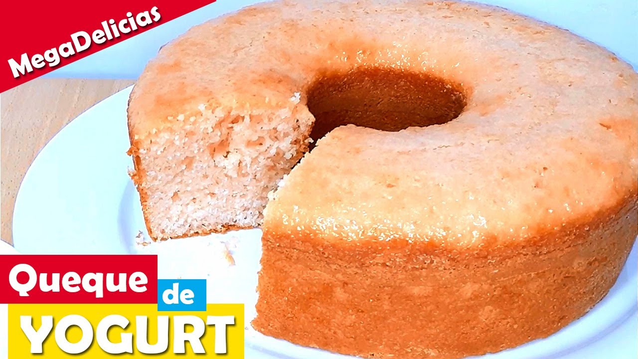 BIZCOCHO O QUEQUE DE YOGURT DE FRESAS ESPONJOSO EN LICUADORA FÁCIL Y RÁPIDO CON SOLO 3 INGREDIENTES