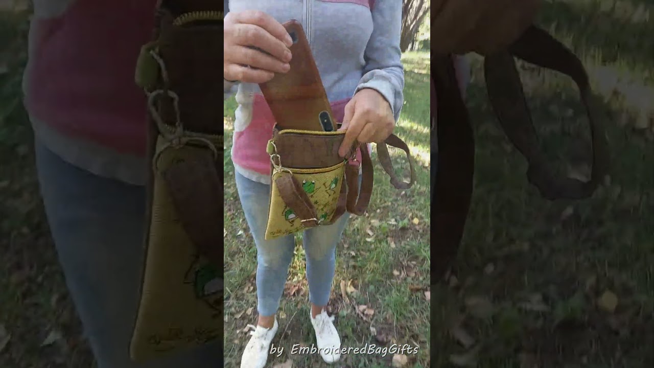 Frog Crossbody Bag &ndash; Cute Frog Purse & Phone Wallet | Birthday Christmas Gift | EmbroideredBagGifts