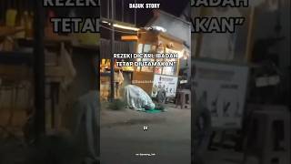 Di Tengah Mencari Rezeki, Ibu Ini Tetap Utamakan Shalat #shorts