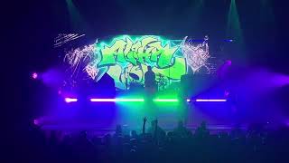 Alpha wolf intro/haunter live