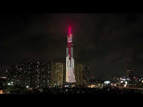 BIGO LIVE trên mặt dựng Landmark 81: quảng cáo trên tòa nhà cao nhất Việt Nam