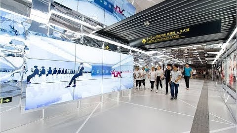 [Tech & Electronics] Dazzling Shanghai metro station for OPPO | STDecaux