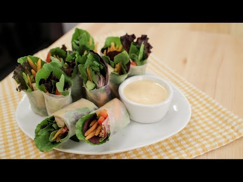 fresh-spring-rolls-w/-spicy-garlicky-creamy-dip---hot-thai-kitchen!