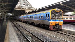 ขบวน 281 NKF.1218 ออกกรุงเทพ พร้อมเพลงชาติไทย