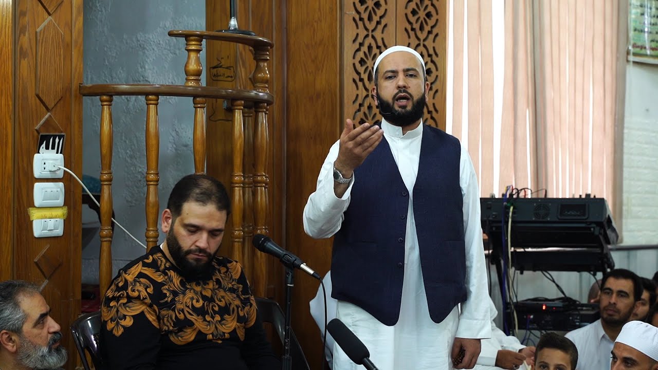 بسيدنا محمدٍ خطرُ المحامدِ يعظمُ  - المنشد أبو حامد الدرة و الإخوة أبو شعر حفظهم الله