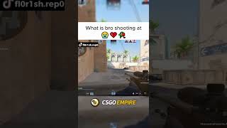 Counter Strike What Is Bro Aiming At