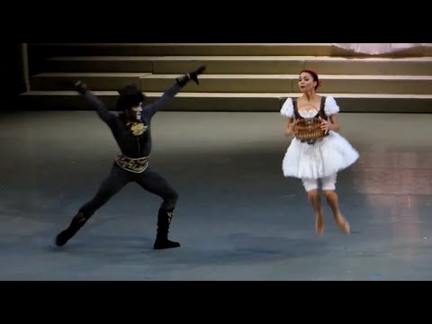 Little Red Riding Hood and the wolf"Sleeping Beauty" 21/26 Act3,No.27-a,Nacho Duato ver. 