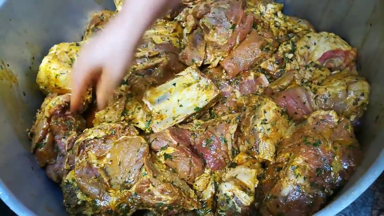 واخييييرا تعرفوا اسرار أروع الأطباق المغربية الخاصة بالأعراس من يد أشهر طباخة - حلقة 3 /طبق اللحم -