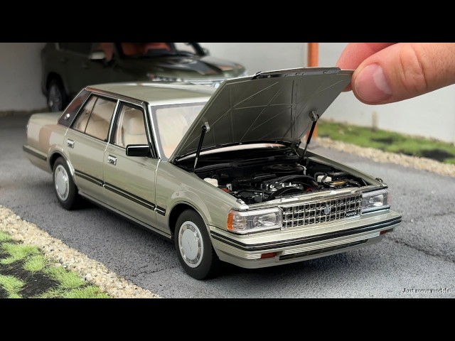 1:18 Toyota Crown 2.8L (MS122) 1984, gold - Xiaoguang Model
