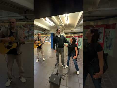 Matteo Bocelli - Mi Historia Entre Tus Dedos (Subway Pop Up)