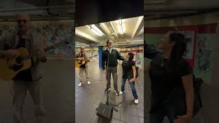 Matteo Bocelli - Mi Historia Entre Tus Dedos Subway Pop Up
