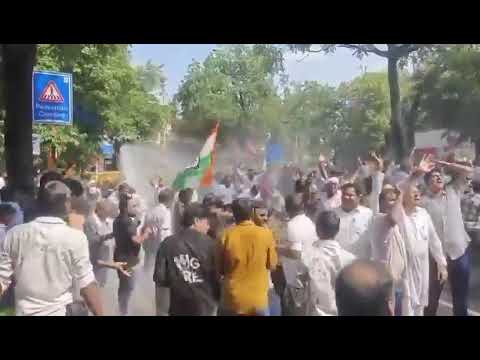ज्ञानेश कुमार के इस्तीफे की मांग को लेकर भोपाल में कांग्रेस का जोरदार प्रदर्शन।