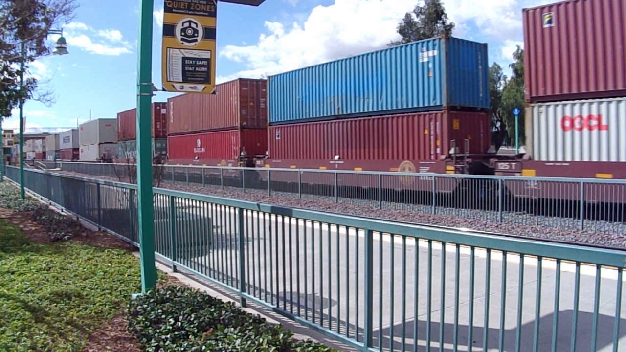 BNSF 7993 Eastbound Double Stack Intermodal Train - Riverside ,CA USA 3/11/2018