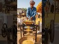 🌽 देसी जुगाड़ का कमाल! मक्का छीलने की अनोखी मशीन 😱 #shorts #villageinnovation