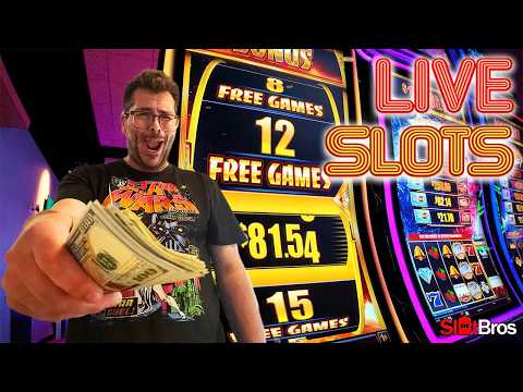 🔴 Pulling off pure casino magic with questionable slot play 🎰 #slots #casino #handpay