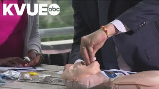 Austin officials hold Narcan demonstration following deadly opioid overdose outbreak