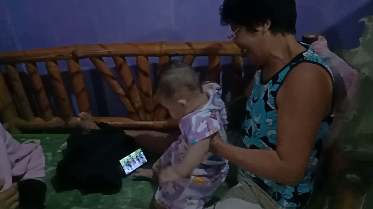 baby dance move.😂 my future dancer.😂