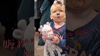 Download Lagu Heb je toevallig de zelfde giraffe 🦒 En mag het Luke, zijn nieuwe vriend worden😃 #fyp #shorts #viral MP3