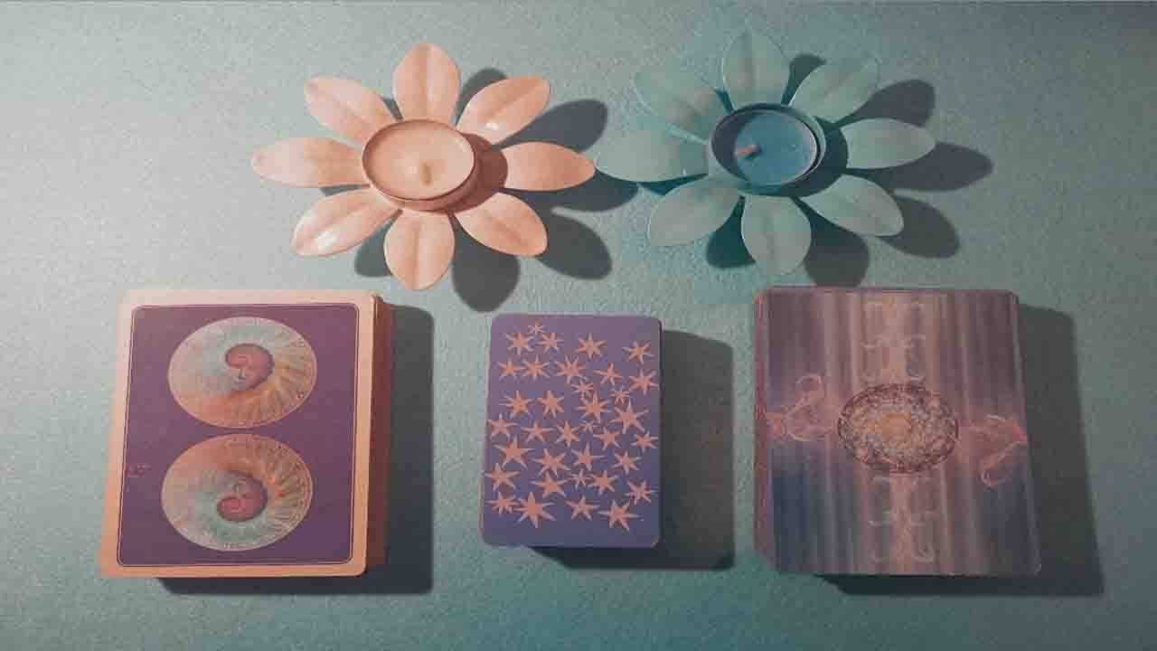 QUÉ TIENE EN SU MENTE CON RESPECTO A TI PARA 2022 ? METAS E INTENCIONES. Tarot interactivo.