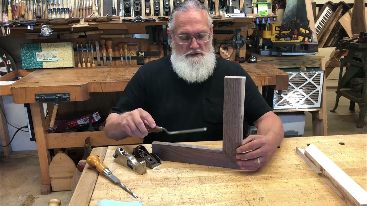 How to get glue out of the inside miter corner of your woodwork project