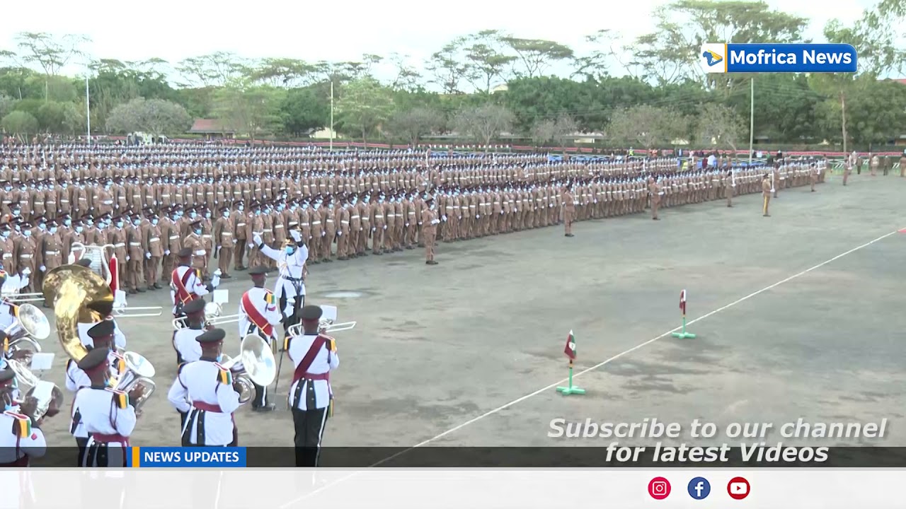 KENYAN AP  POLICE SHOWCASE TRAINING TACTICS DURING PASS OUT
