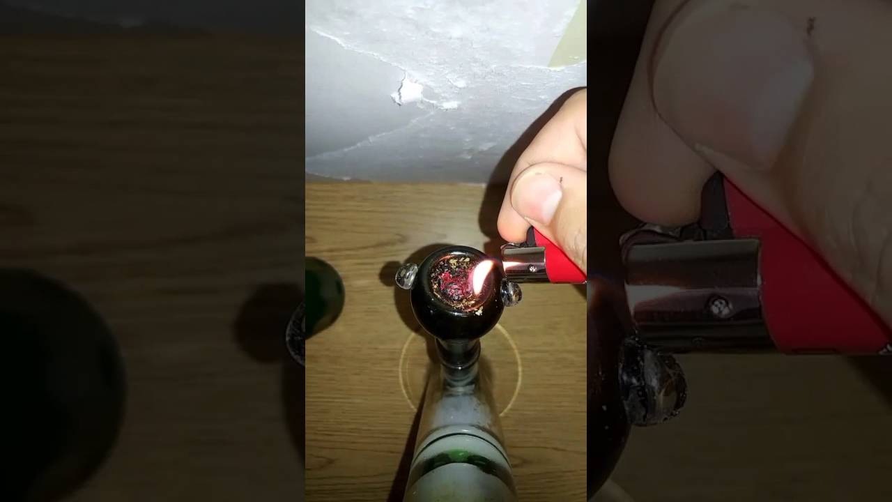POV Bong Snap