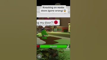 Knocking on noobs houses da hood 😱