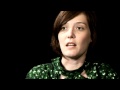 Capture de la vidéo Sarah Blasko Chats To Take40 Part 1