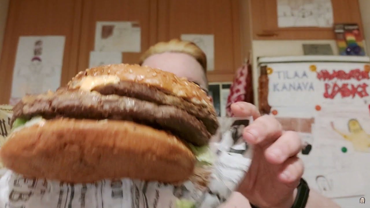 Hampaaton läski syö: Osa 1937 - KGB:n Tuplajätti-hampurilainen