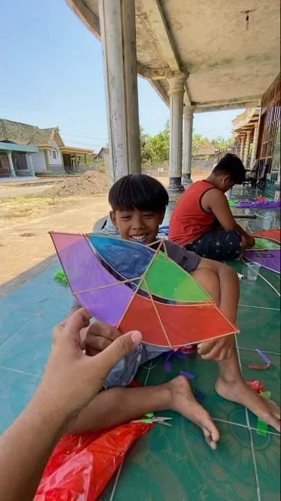 The World's Smallest Pegon Ceper Kite Service for Kids #kites #kite #service #tutorial