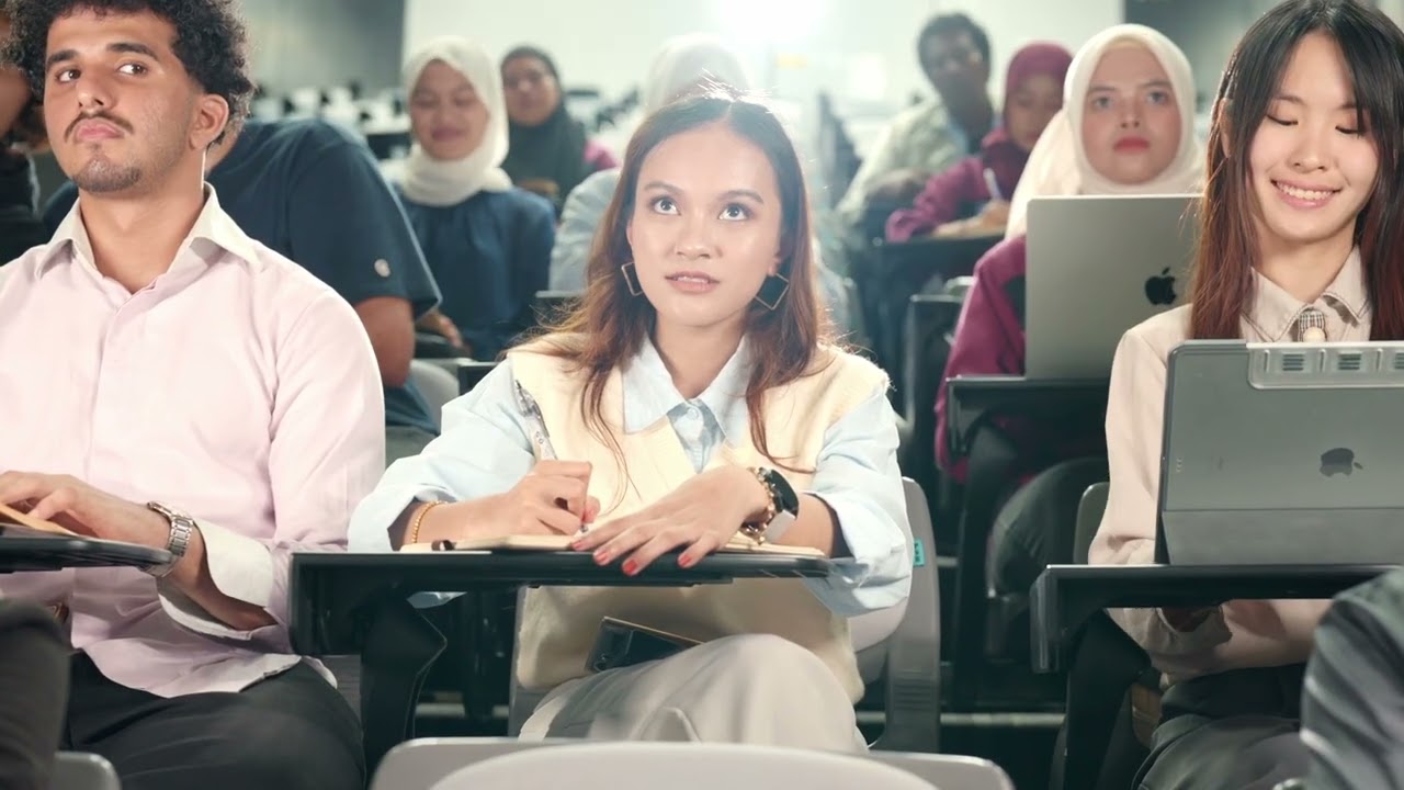 UNIVERSITI TEKNIKAL MALAYSIA MELAKA (UTeM) | Your Global Future Starts Here (English Version)