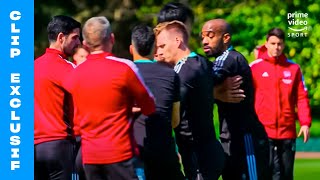 👊 BAGARRE À L’ENTRAÎNEMENT ENTRE LACAZETTE ET CÉDRIC I All or Nothing Arsenal