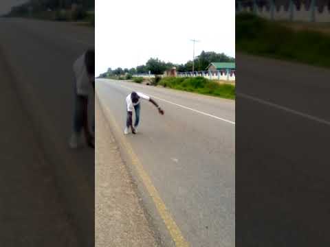 Check Maujuzi Ya Sarakasii 
