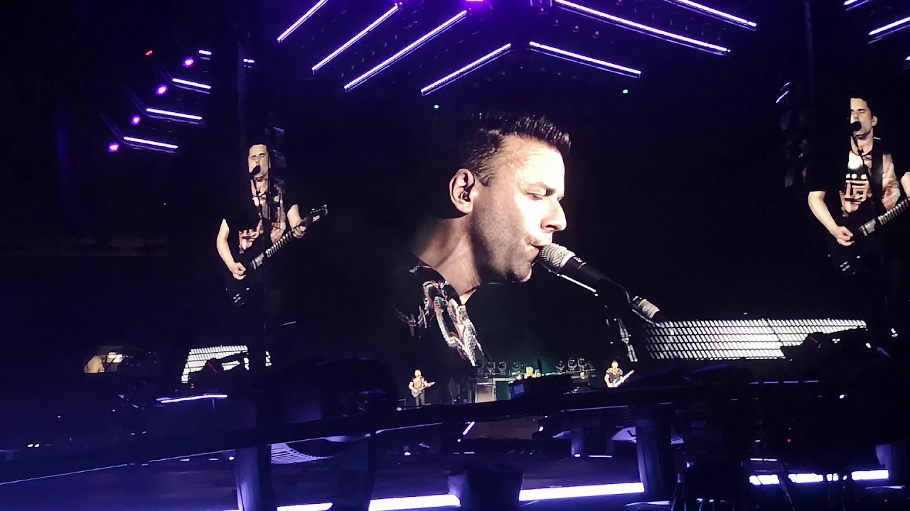 MUSE Simulation Theory World Tour Time In Running Out