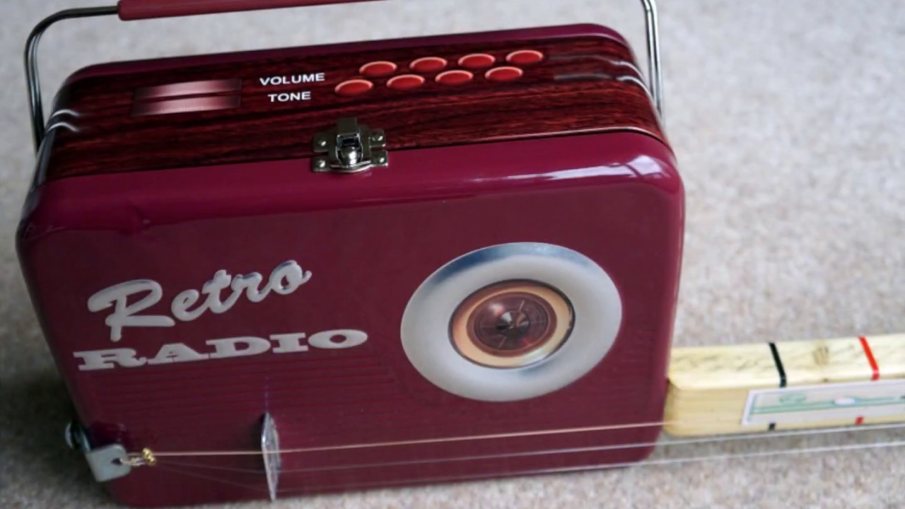 How to build a biscuit tin guitar - Retro Radio - 3 string slide