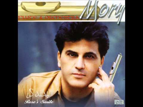 موری لبخند گل