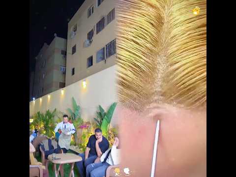 عامل كافيه يفعل شئ لا يصدق بسبب والدته