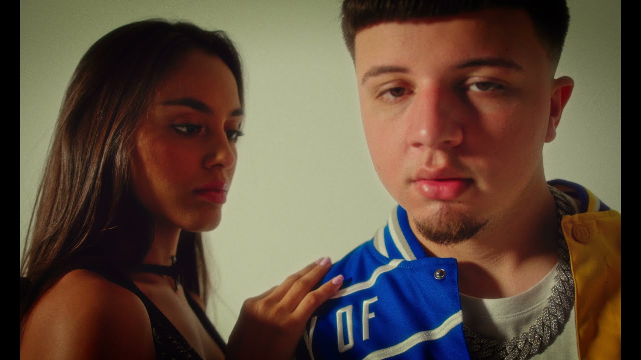 Watch Yián - Inconforme ( Video Official ) on YouTube Watch Yián - Inconforme ( Video Official ) on YouTube