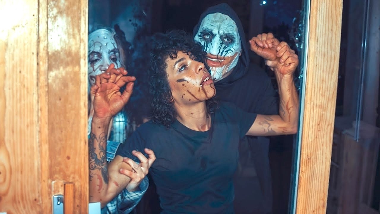 The Last Cabin (2025) Movie Explained in Hindi / Urdu