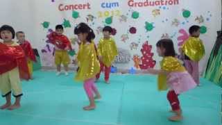 Spring Montessori 2012 Concert - 6. Crab & Starfish 2