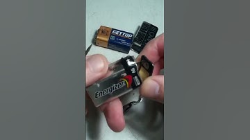 Por esto una pila de 9 voltios es tan cara 🤔🔋 #shorts