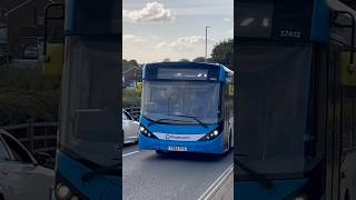 Yx65 Pyg 37412 On The 21 To Airport Service Road