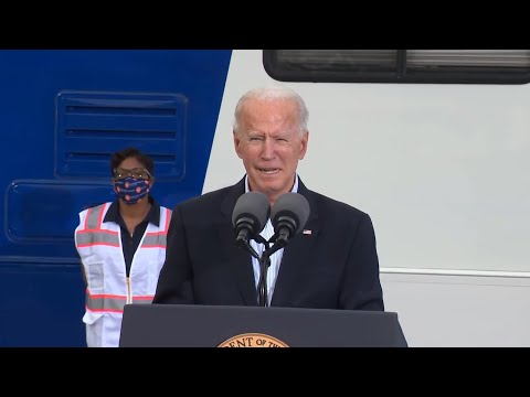 Biden se desorienta en pleno discurso en Texas