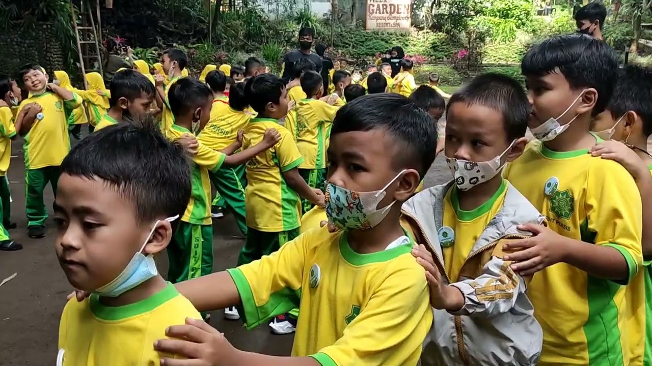 Outdoor Learning Kelas 1 SDIT Persis Tarogong - Kp. Sampireun Garut